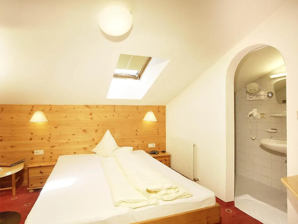 ****  Hotel Garni Granat Solden Austria